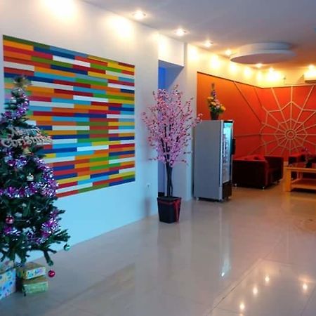Wisma Asiatique Hotel Pekanbaru Bagian luar foto