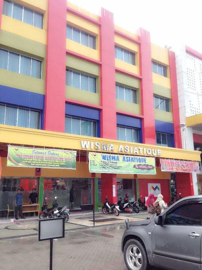 Wisma Asiatique Hotel Pekanbaru Bagian luar foto